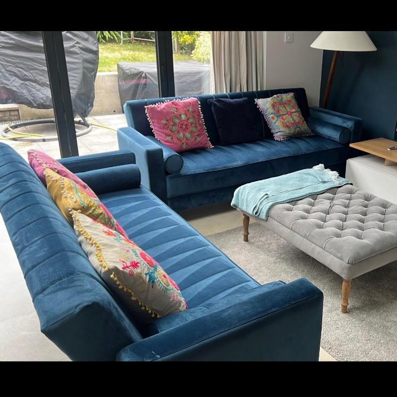 Beautiful 4 Double Bedroom House In Poole With Hot Tub, Near Sandbanks Bagian luar foto